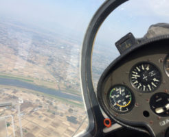 【航空無線受信テク】管制機関や民間事業者が運営する非公共用の小規模飛行場が設置した飛行援助用航空局を受信したい!